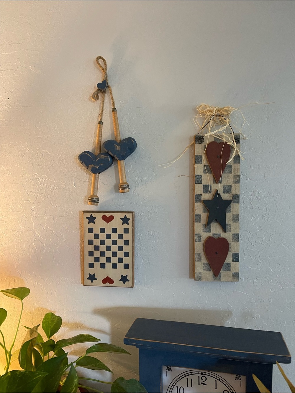 Vintage 90s primitive heart checkered wall decor